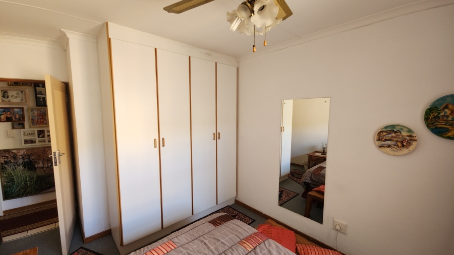 3 Bedroom Property for Sale in Hartenbos Central Western Cape